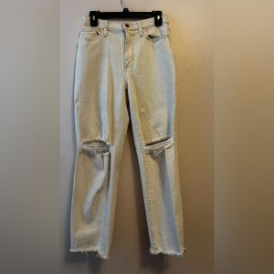 Universal Thread Cream Straight Leg Jeans